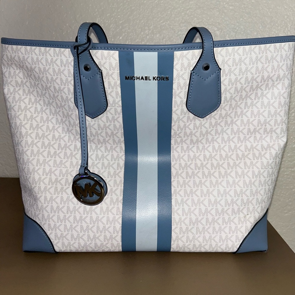 Michael Kors Blue and White Women's Tote Bag